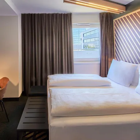 Frankfurt Niederrad Hotel
