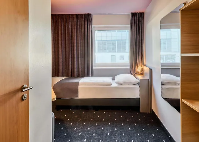 Frankfurt-niederrad Hotel 3*