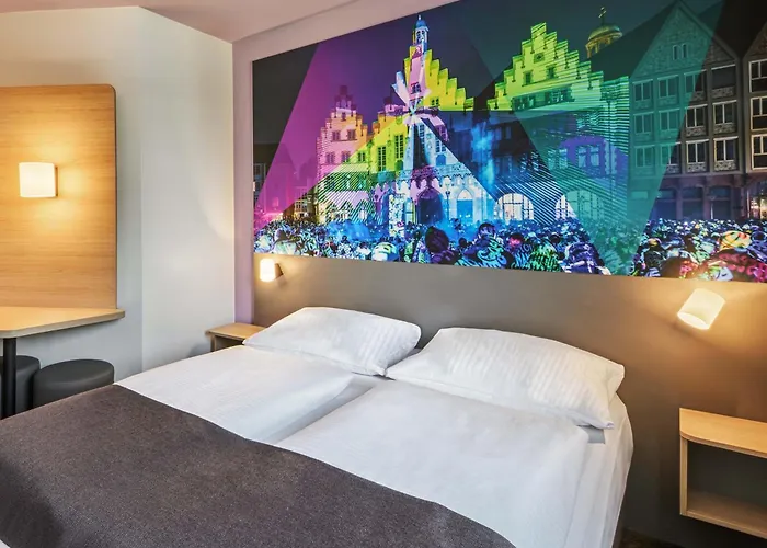 Frankfurt Niederrad Hotel 3*