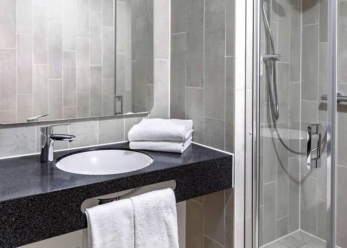 Frankfurt-niederrad 3*